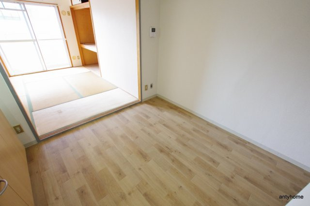 シャンティマサノ　仲介手数料無料の居間・リビング