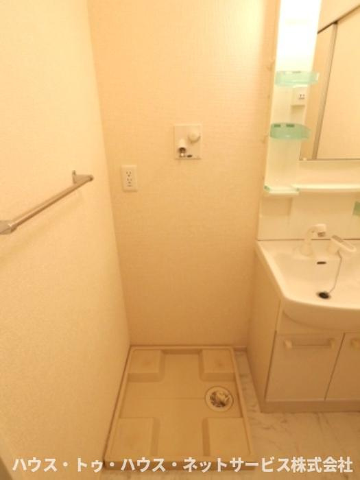 ジュネスの内装