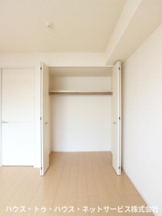 ジュネスの収納