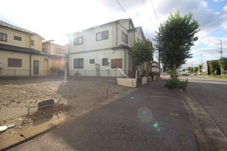 【前面道路含む現地写真】