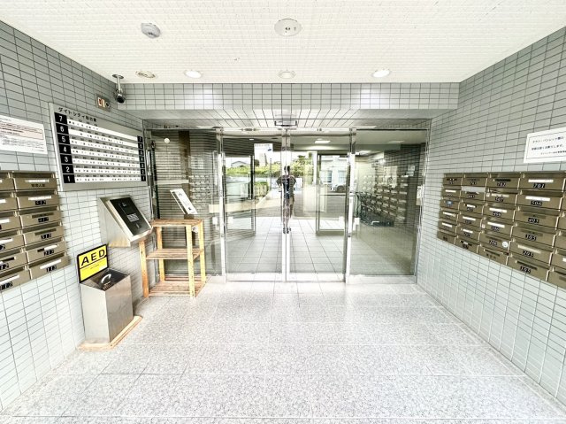 ダイトシティ仙台東のエントランス
