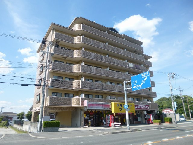 グランシャリオ