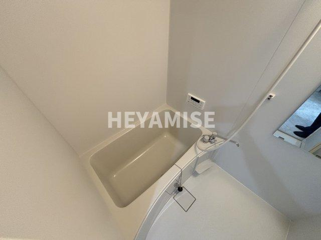 リリーヒルズの浴室|※室内画像は別号室のもの