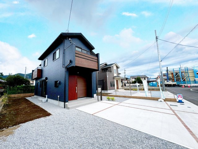 桐生市仲町1丁目　新築住宅 2号棟の外観