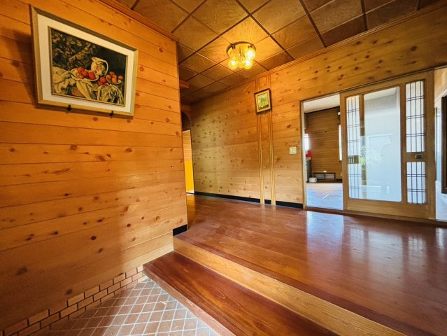 神戸市若葉台２丁目戸建の玄関