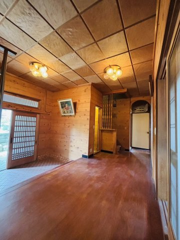 神戸市若葉台２丁目戸建の玄関