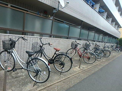 【駐車場】 | ウィンベルソロ西目白　14197 | 自転車置き場があります(^^)/