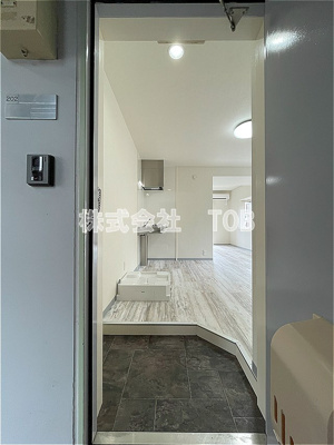 【玄関】 | パインハイム-給田3丁目-