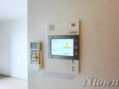 【セキュリティ】 | CREST TAPP平安通 | モニター付きインターフォンです