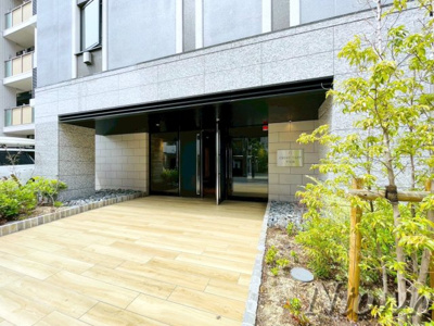 【エントランス】 | CREST TAPP平安通 | エントランスです