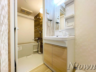 【洗面所】 | CREST TAPP平安通 | スペースが確保できる洗面所です