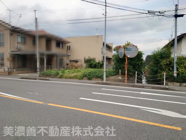 ６３９００　瑞穂市牛牧土地の外観