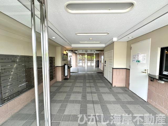 ライオンズマンション湘南辻堂第2のエントランス|新規リフォーム完了！エントランス