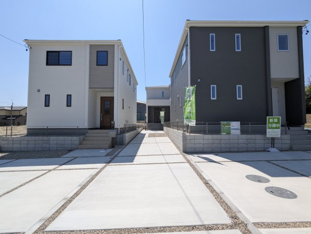 瀬戸市品野町　全3棟の外観