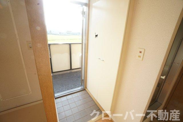 カトレアハイムの玄関