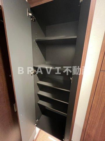 PHOERME城北公園　BRAVI不動産の収納|【PHOERME城北公園】十分な収納スペースがあります