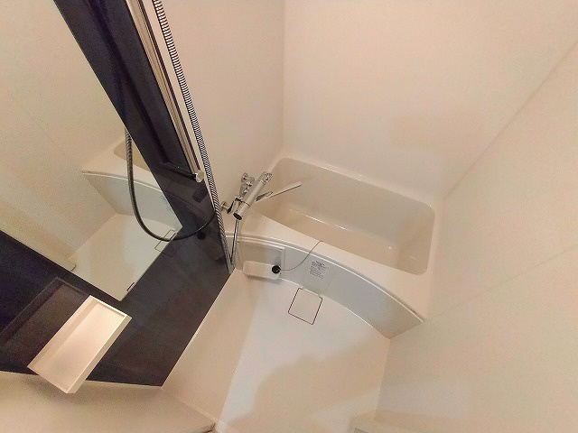 神戸市須磨区妙法寺字道正川のアパートの浴室|バスルーム