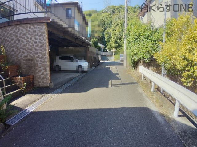 【前面道路含む現地写真】 | 姫路市北新在家3丁目／中古戸建