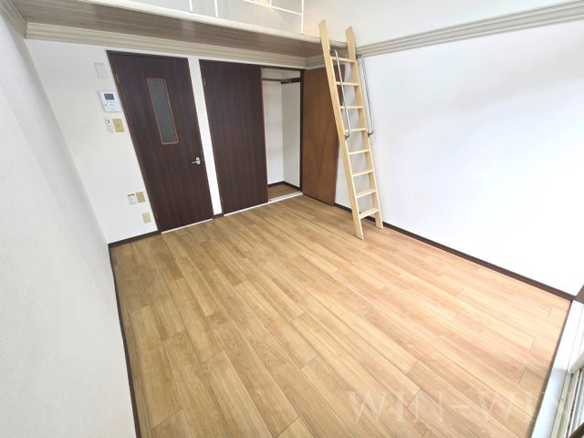 ウイングコート羽根井の寝室