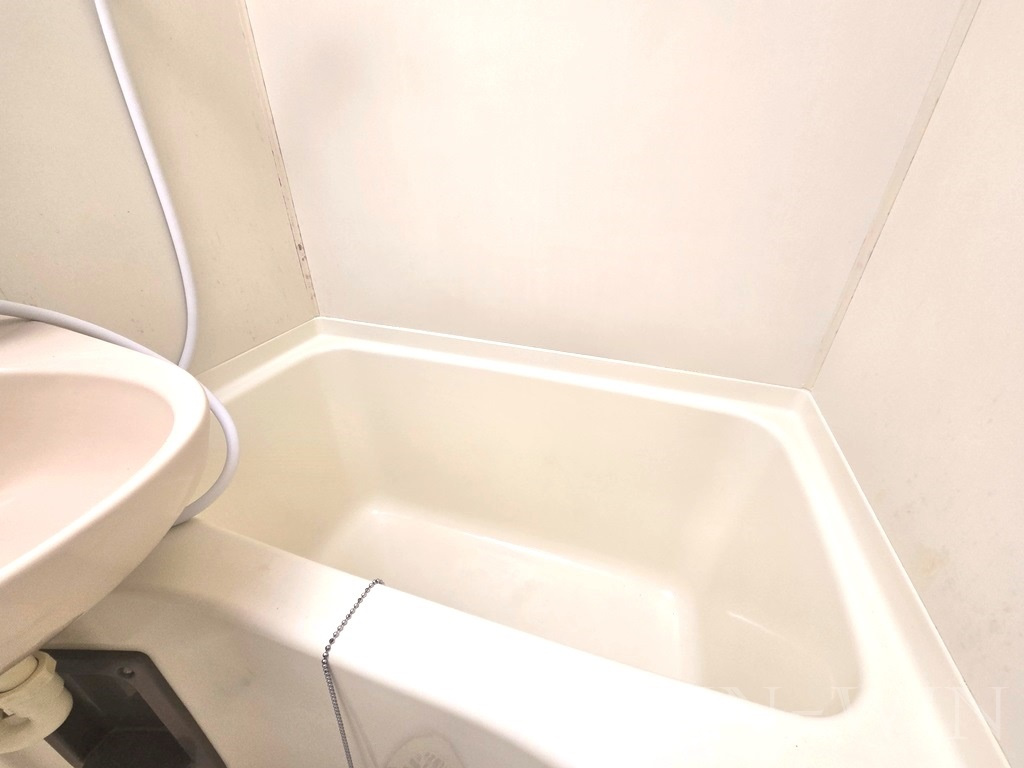 ウイングコート羽根井の浴室