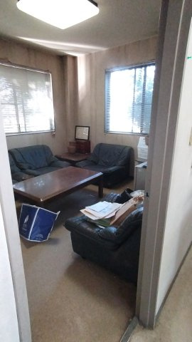 ６３８５２　関市小屋名事務所・倉庫の内装