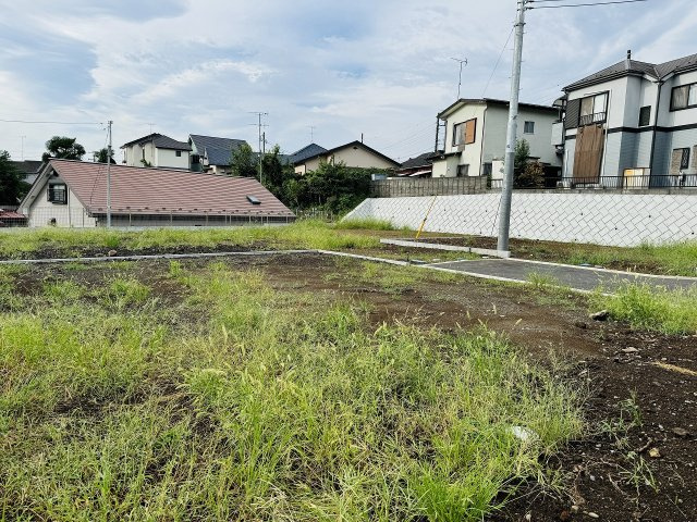八王子市　中野上町3丁目　建築条件付き売地の外観|中野団地バス停徒歩5分の立地の建築条件付き売地　30坪1,700万円で、フリープランの建物を建築可能