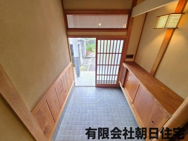【玄関】 | 西川津町戸建 | 広々玄関～