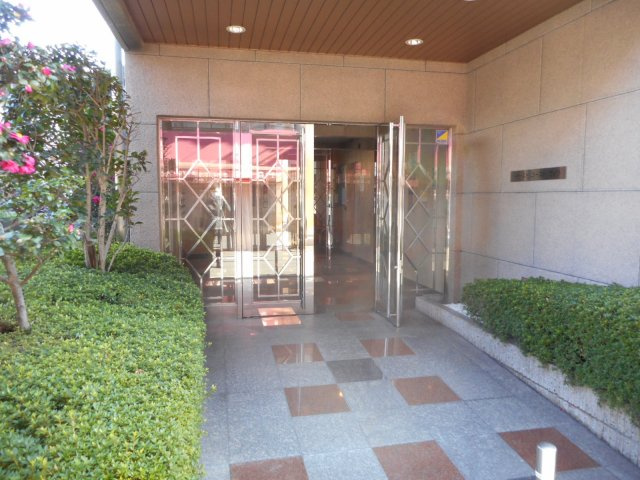 【エントランス】 | イーストコーストヴィラ