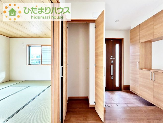 【収納】 | 土浦市乙戸南２丁目　中古戸建 | 収納場所に困る掃除機や掃除用具はココへ！！