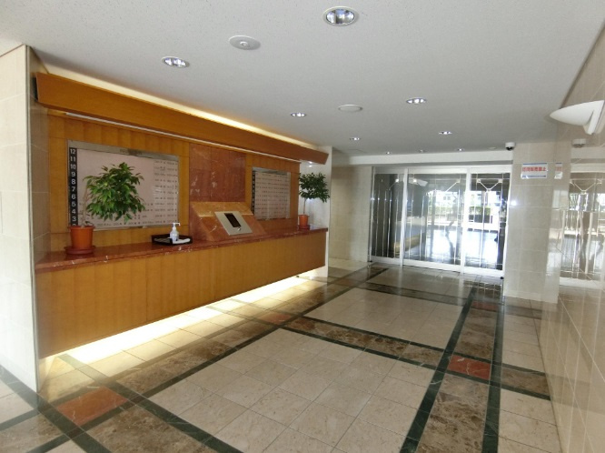 アルファステイツ旭駅前のエントランス