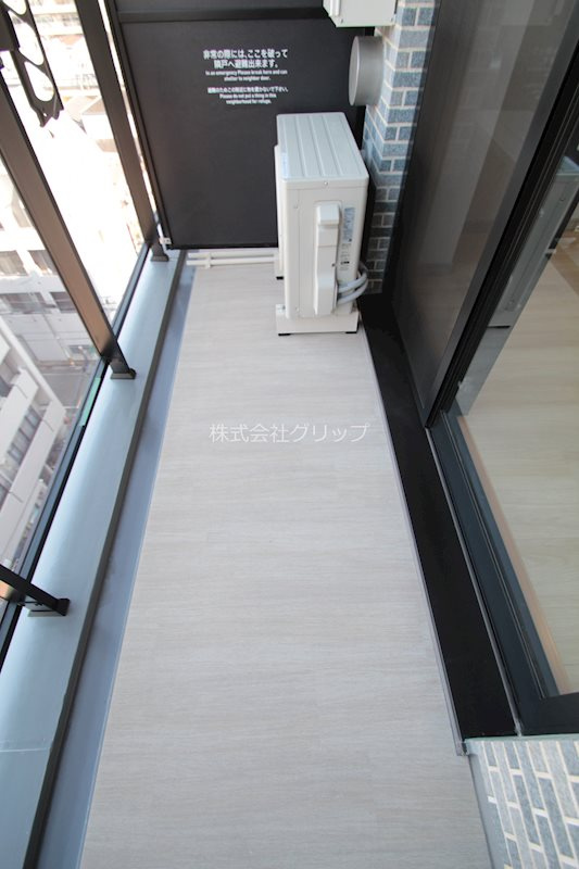 オルタナ横濱阪東橋のバルコニー