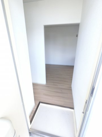 【玄関】
