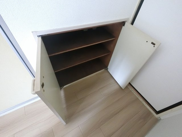 【玄関】