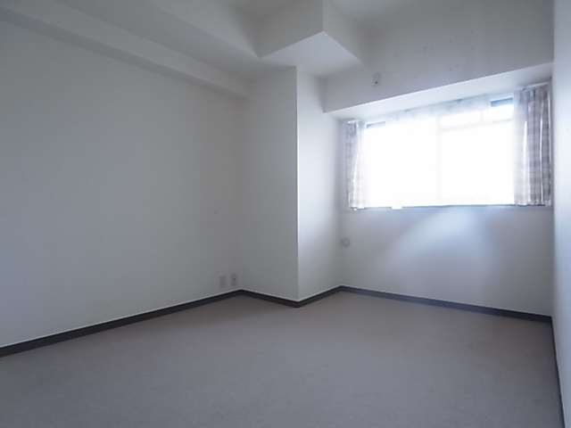 神戸市北区有野町唐櫃の賃貸マンションの内装|洋室