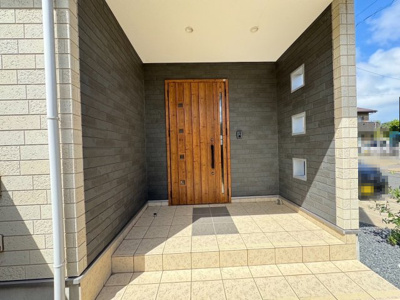 【玄関】 | 神栖市知手　中古戸建