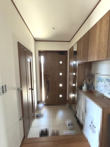 【玄関】 | 神栖市知手　中古戸建