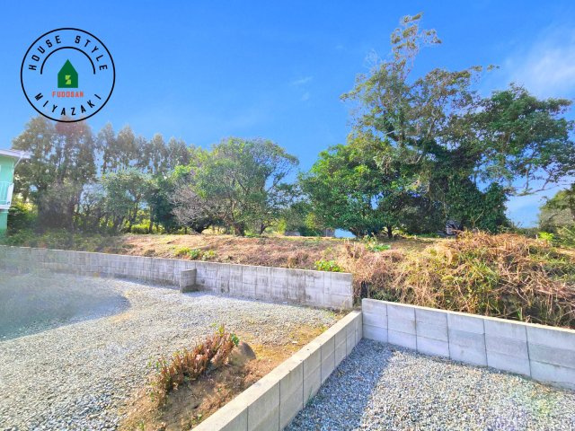 第3清武町今泉モデル（3号棟）の展望|窓から緑が見える物件も魅力的です。