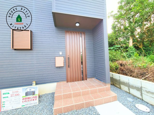 第3清武町今泉モデル（3号棟）の玄関|おでかけの時も帰った時も、「我が家」を最初に感じでもらえる素敵な空間に。