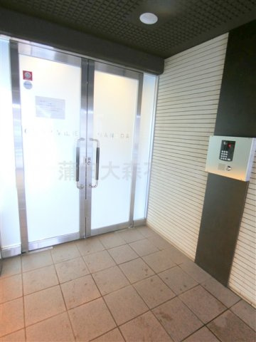 グランバリュー羽田のエントランス