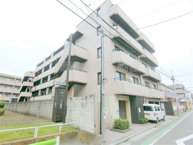 グランバリュー羽田の外観