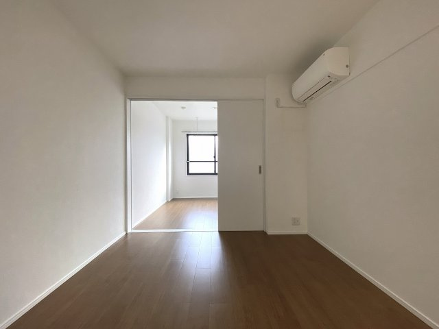 【居間・リビング】ラフィスタ豪徳寺