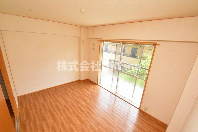 【洋室】 | 柴本マンション