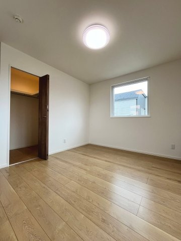 福住1条9丁目の洋室|洋室別角度！