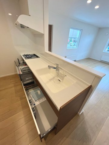 福住1条9丁目のキッチン|嬉しい食洗機付きで洗い物もラクラク時短に◎