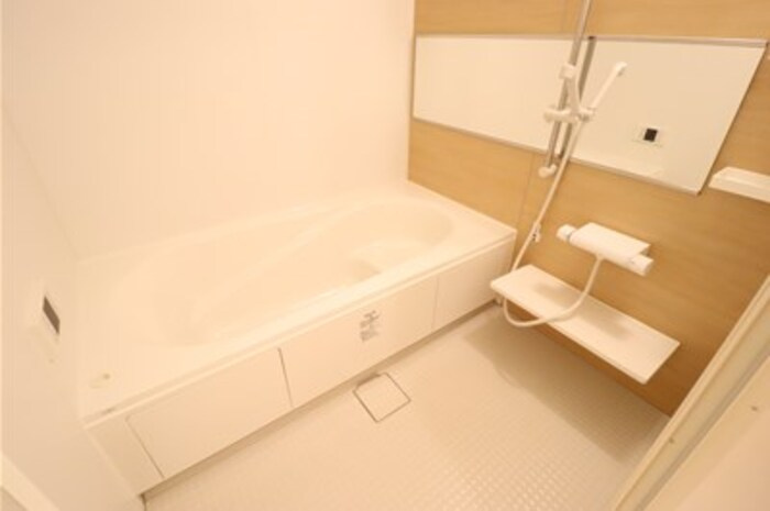 アンプルールの浴室