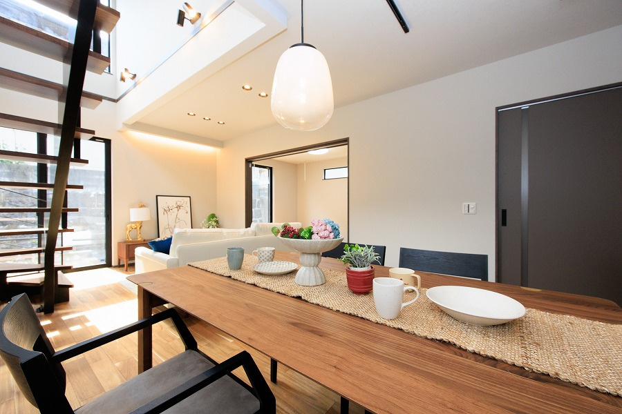 久留米市日ノ出町の居間・リビング