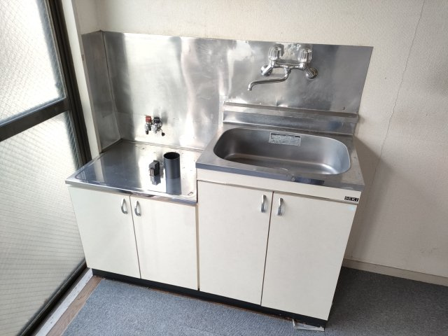 小林ビルのキッチン