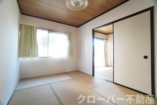 ハイツ林野Nの和室