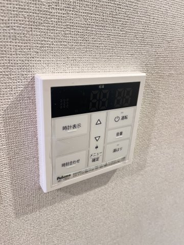 大阪市城東区関目１丁目の賃貸マンションのエントランス