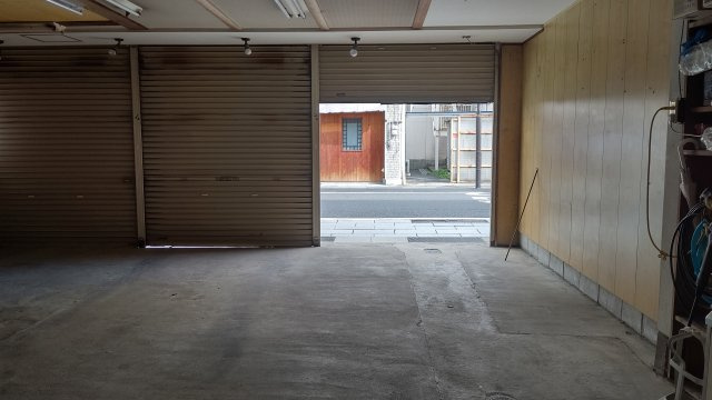 田町 貸事務所 ２Fの駐車場